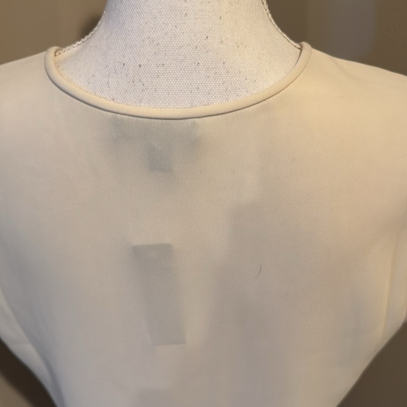 J Crew NWT sleeveless popover top with front inverted pleats - Picture 7 of 12